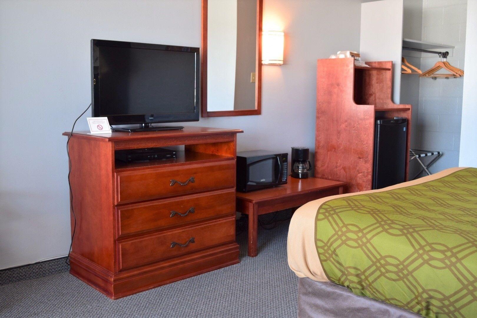 Laguna Hotel 2*